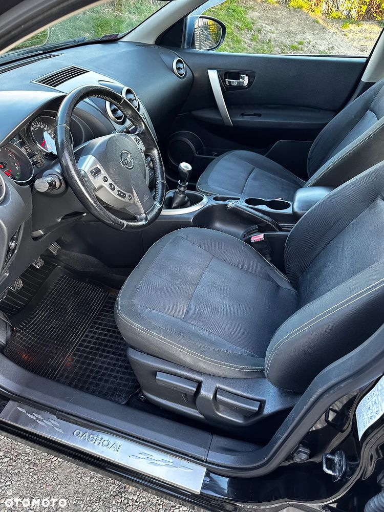 Nissan Qashqai 2.0 dCi Tekna EU5 - 10