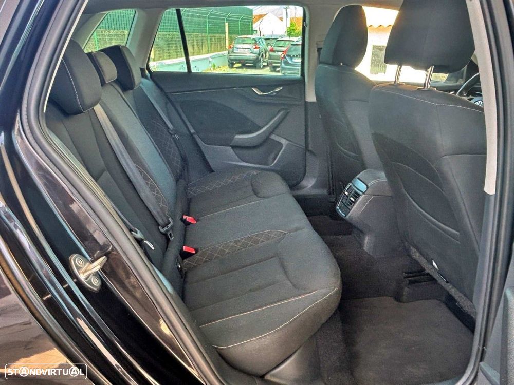 Skoda Kamiq 1.0 TSI Ambition DSG - 18