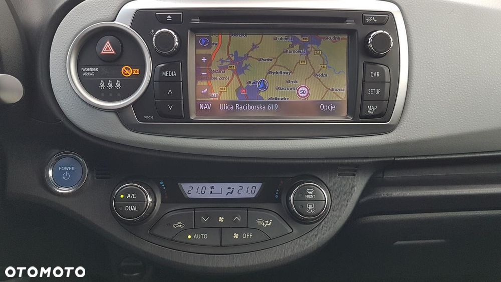 Toyota Yaris 1.5 VVT-i Style Selection - 33