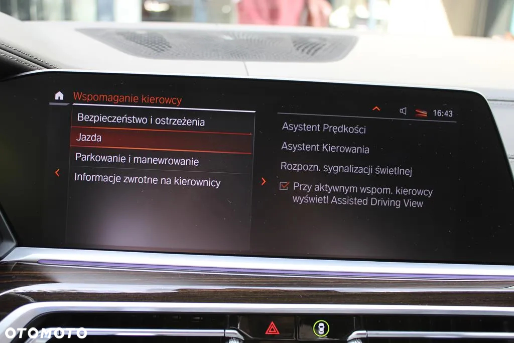 BMW X7 xDrive40d mHEV - 31