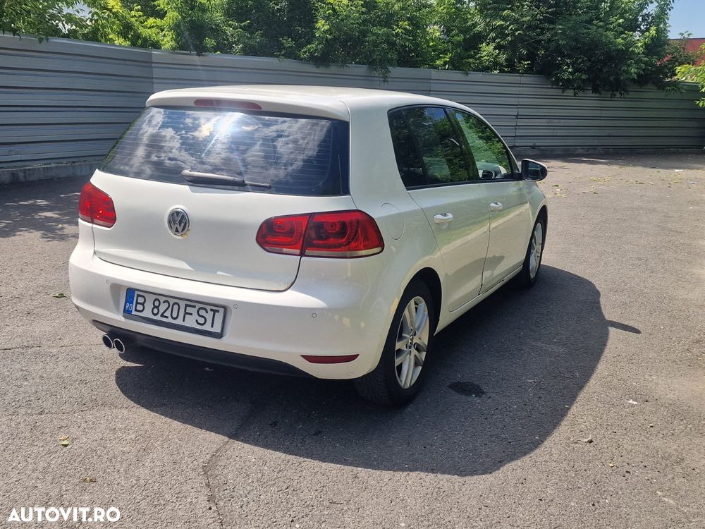 Volkswagen Golf 2.0 TDI Highline - 6