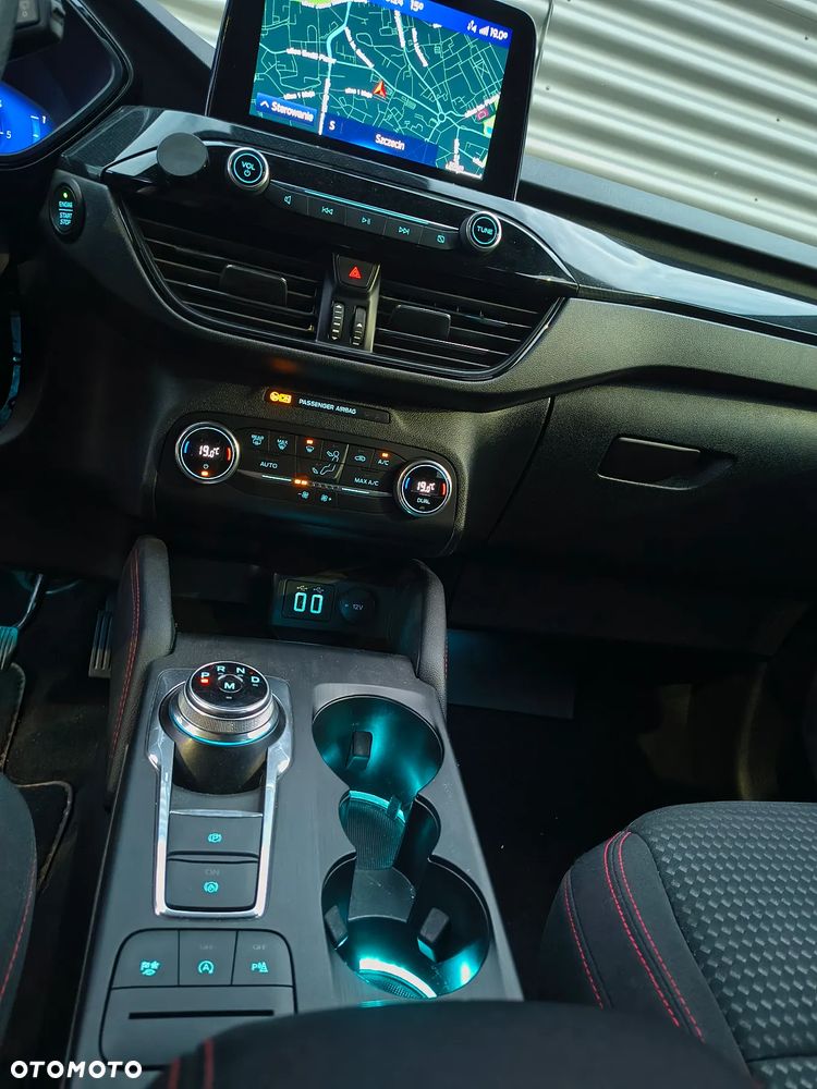 Ford Kuga 1.5 EcoBlue ST-LINE - 7