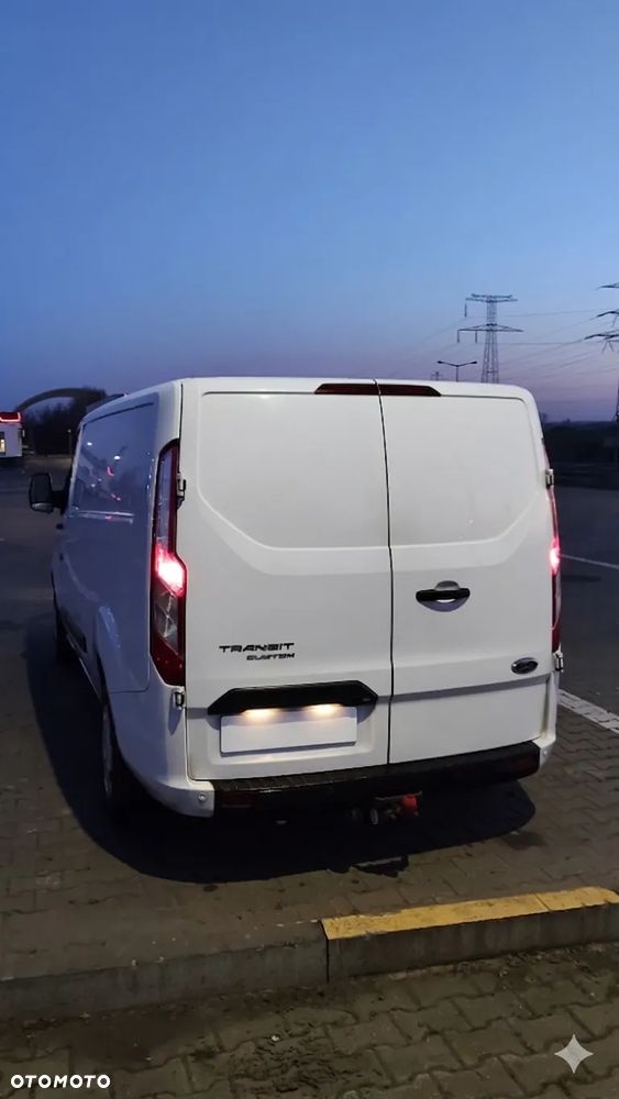Ford Transit Custom - 4