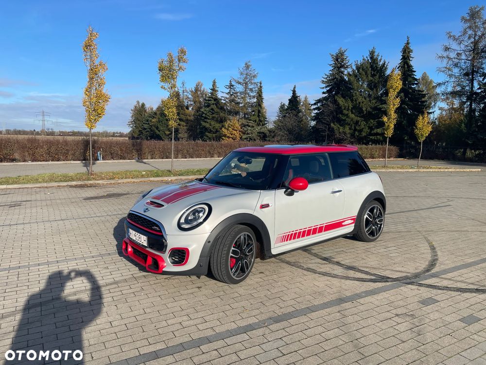 MINI John Cooper Works - 11