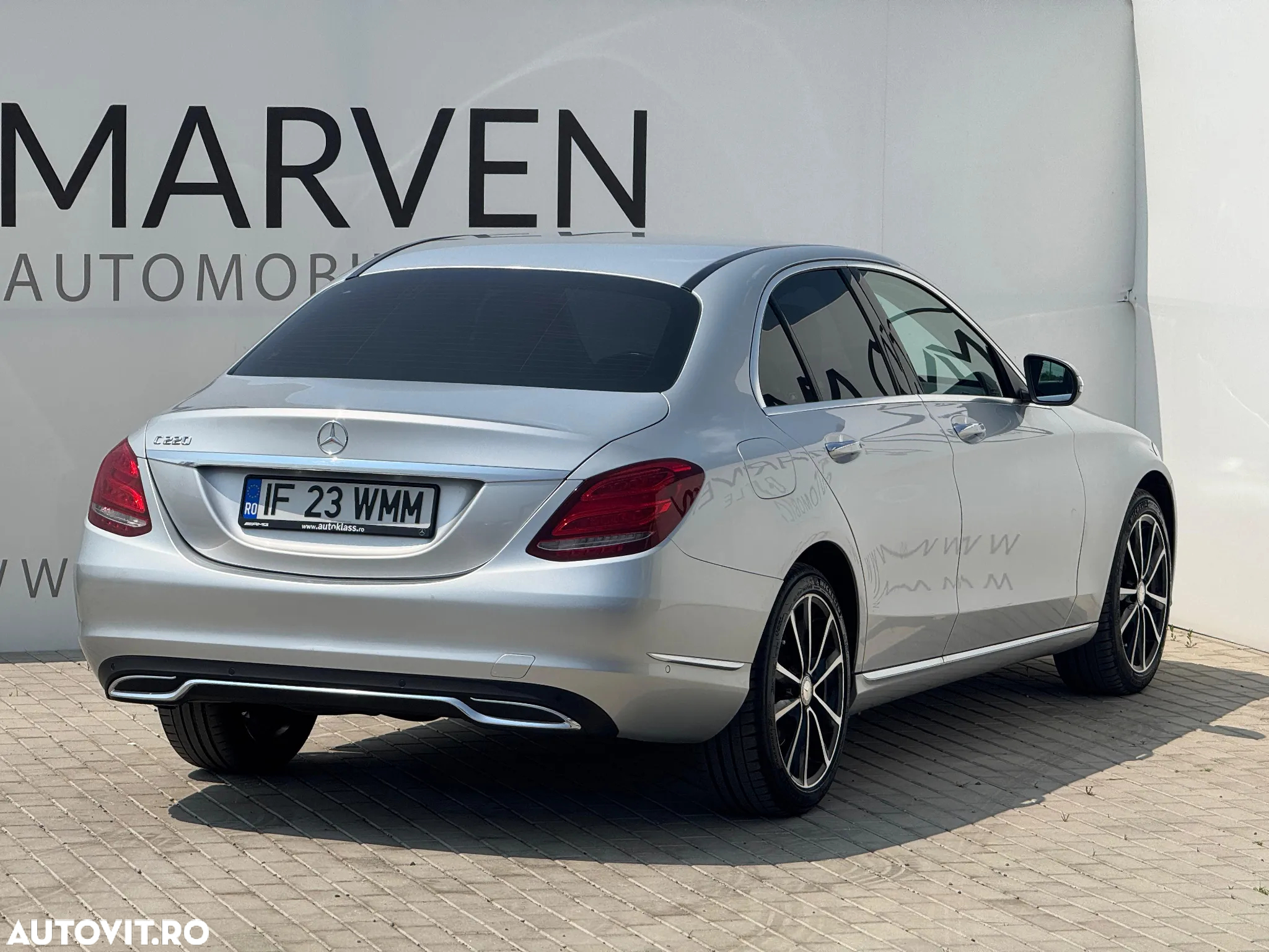 Mercedes-Benz C - 4