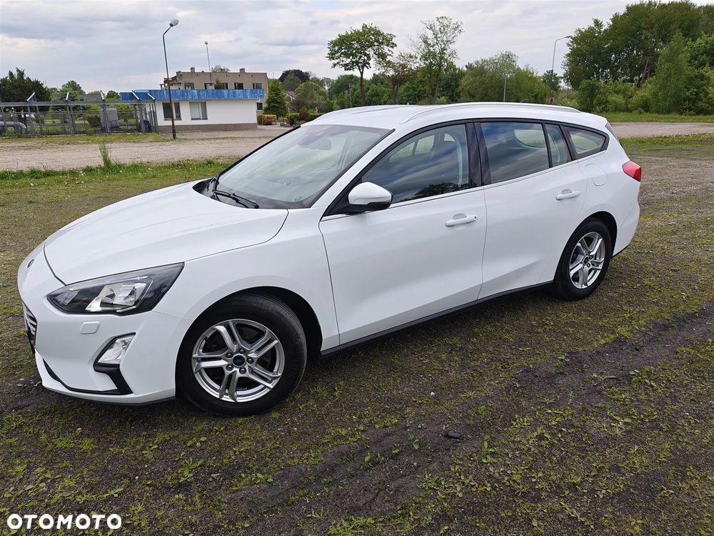 Ford Focus 1.5 EcoBlue Start-Stopp-System COOL&CONNECT - 4