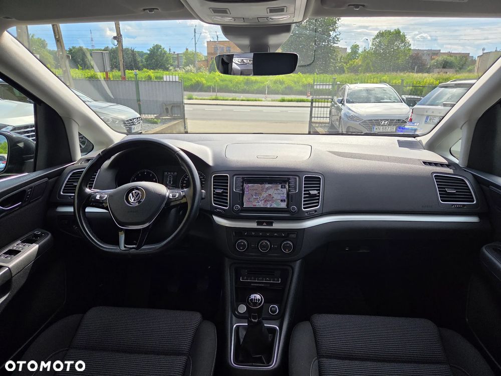 Volkswagen Sharan 1.4 TSI BMT Comfortline - 13