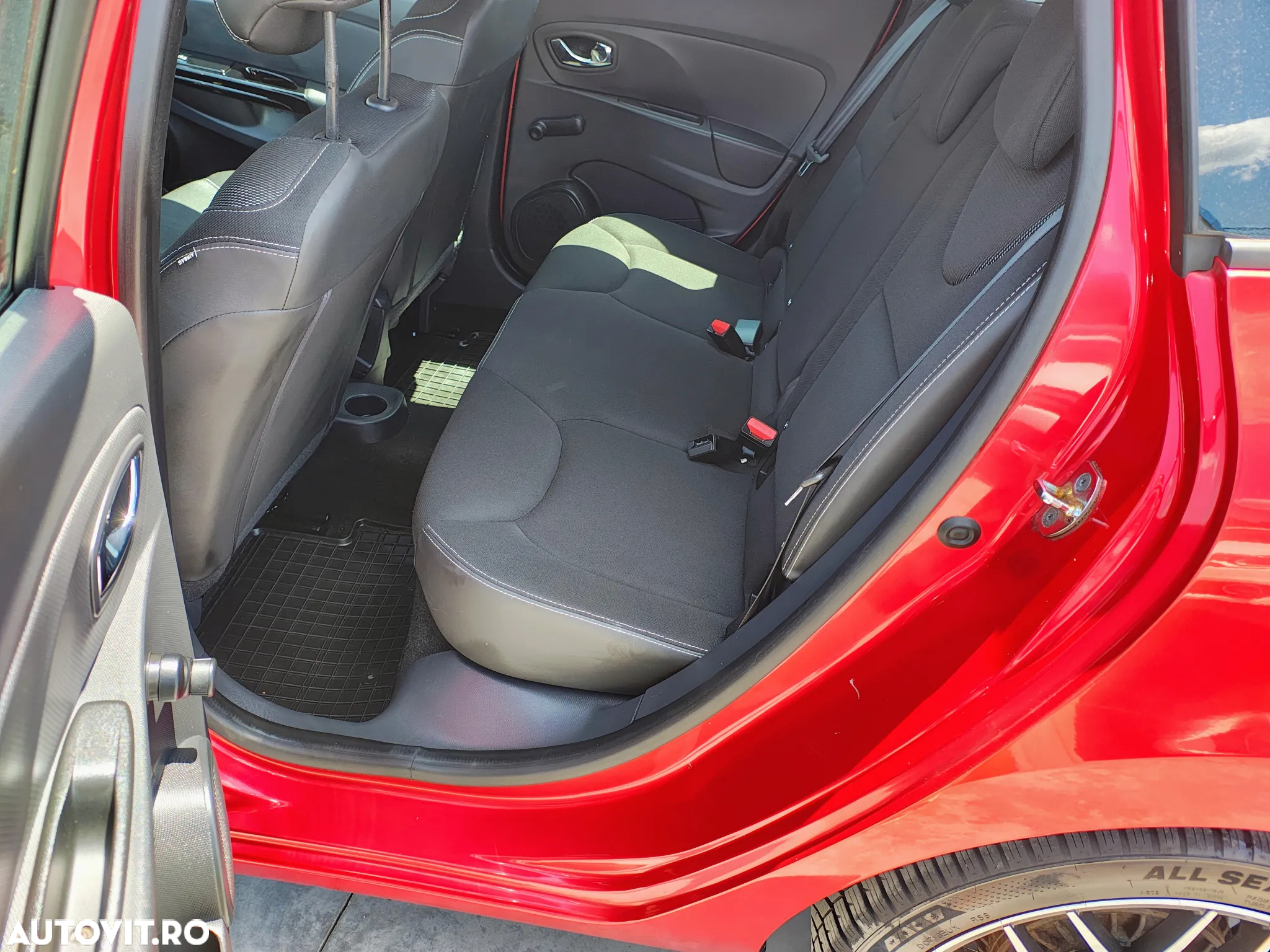 Renault Clio Energy dCi 90 Start & Stop Luxe - 28