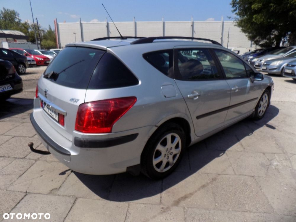 Peugeot 407 - 4