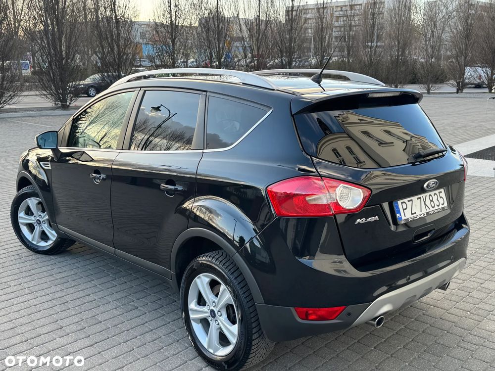 Ford Kuga 2.0 TDCi 4x4 Titanium - 26