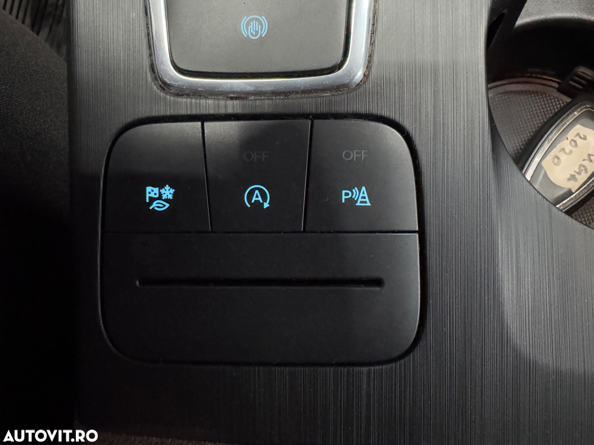 Ford Kuga - 21
