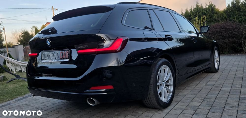 BMW Seria 3 320d M Sport Shadow - 17