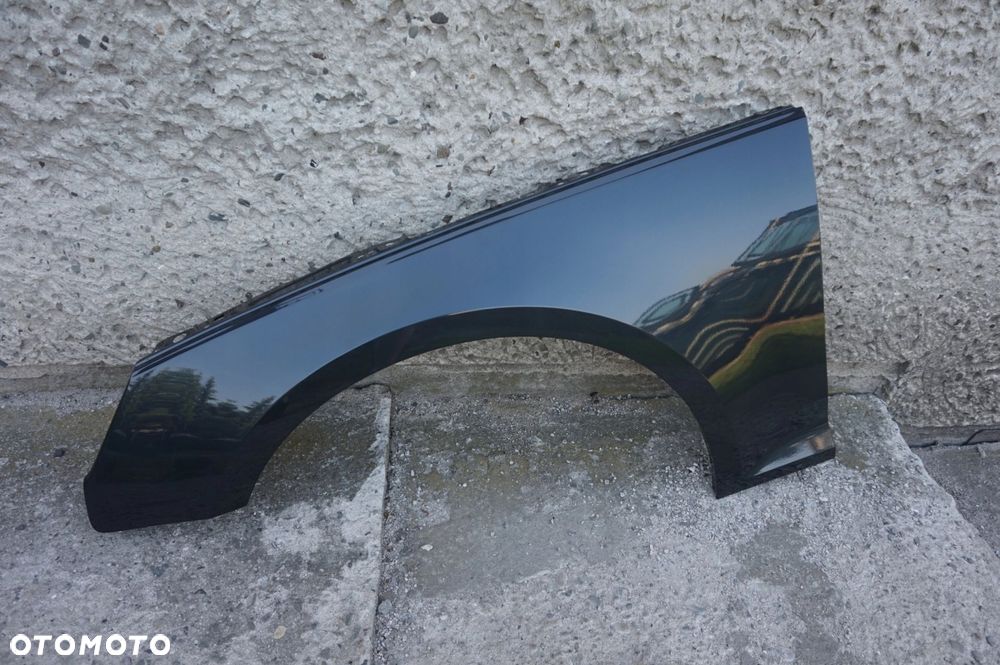 BŁOTNIK PRZEDNI LEWY AUDI A4 B9 LX7L 15/19r