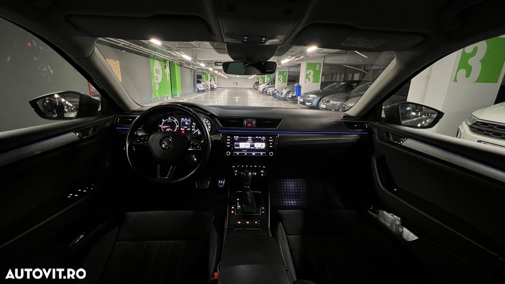 Skoda Superb Combi 2.0 TDI DSG SportLine - 7