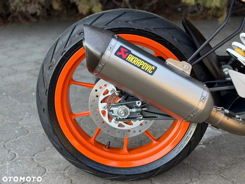 KTM Duke - 16