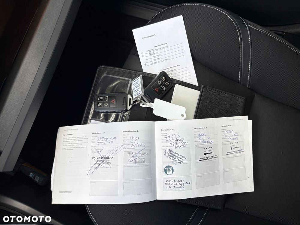 Volvo V40 D2 Momentum - 34