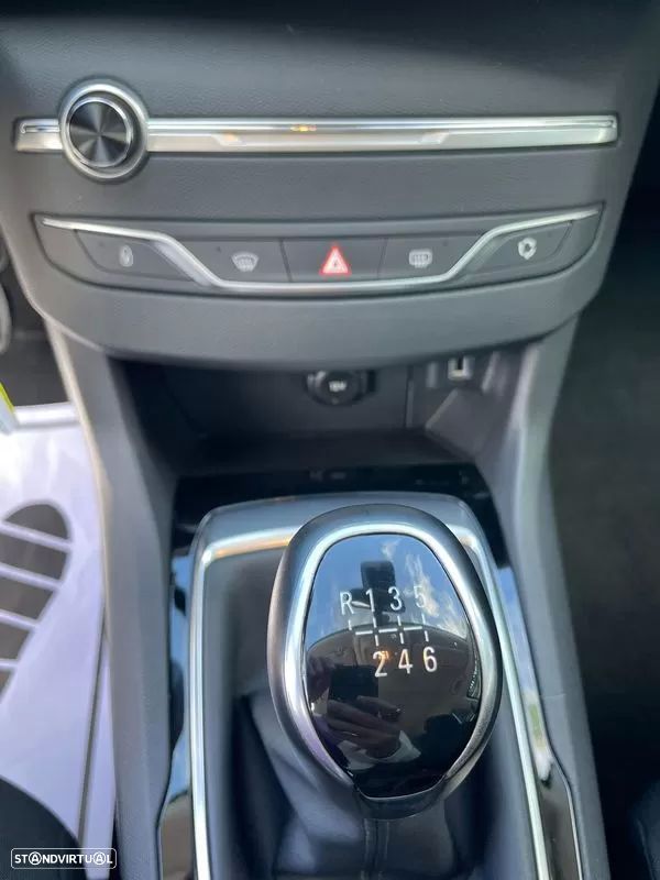 Peugeot 308 1.5 BlueHDi Style - 9