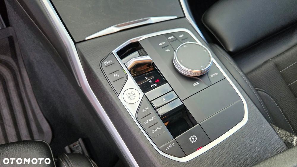 BMW Seria 3 - 22