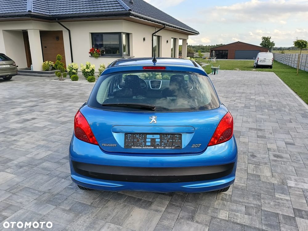 Peugeot 207 - 4
