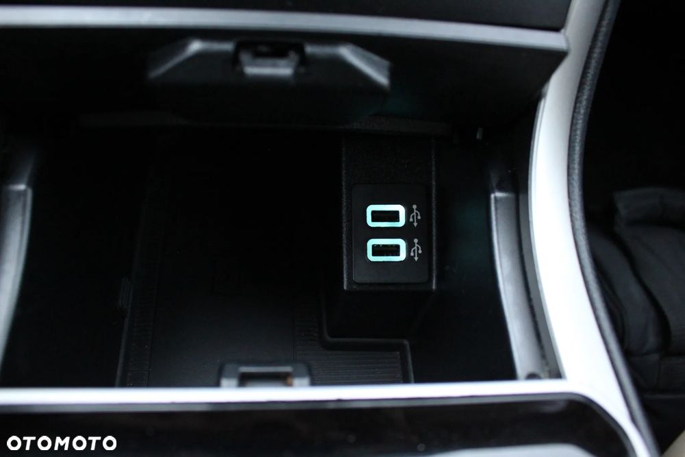 Ford Edge - 2