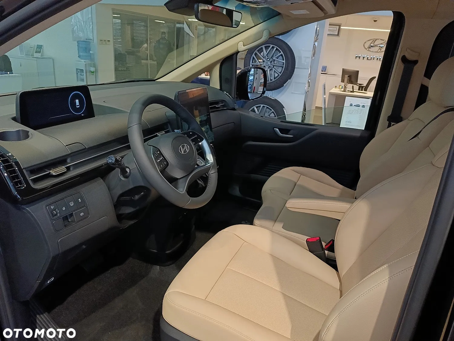 Hyundai Staria - 5