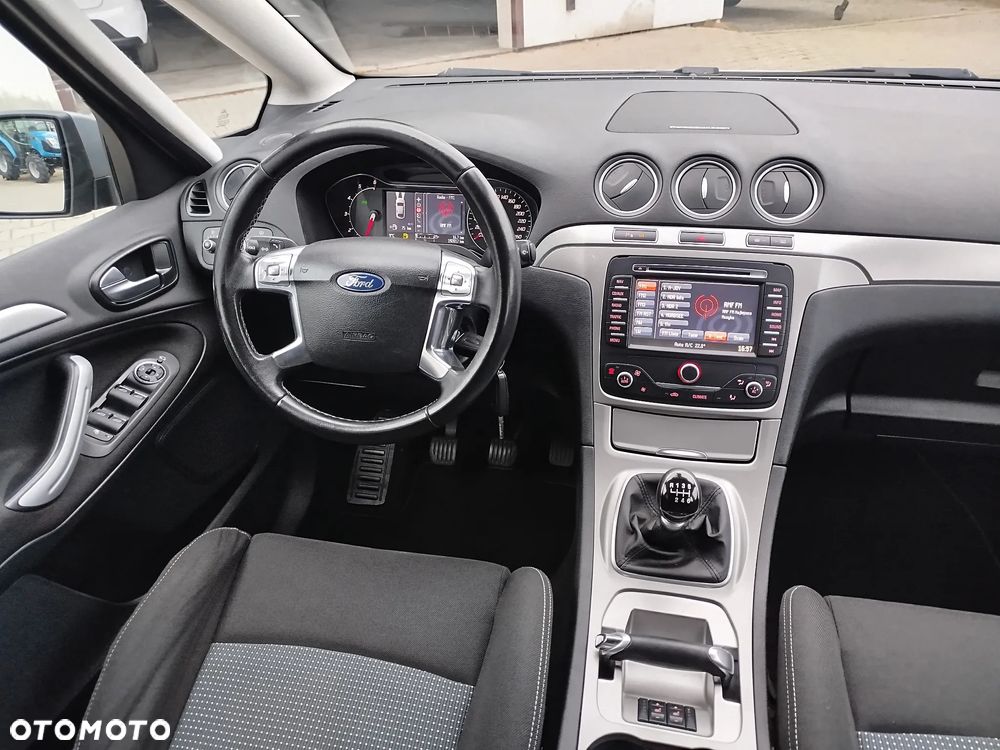 Ford S-Max 2011