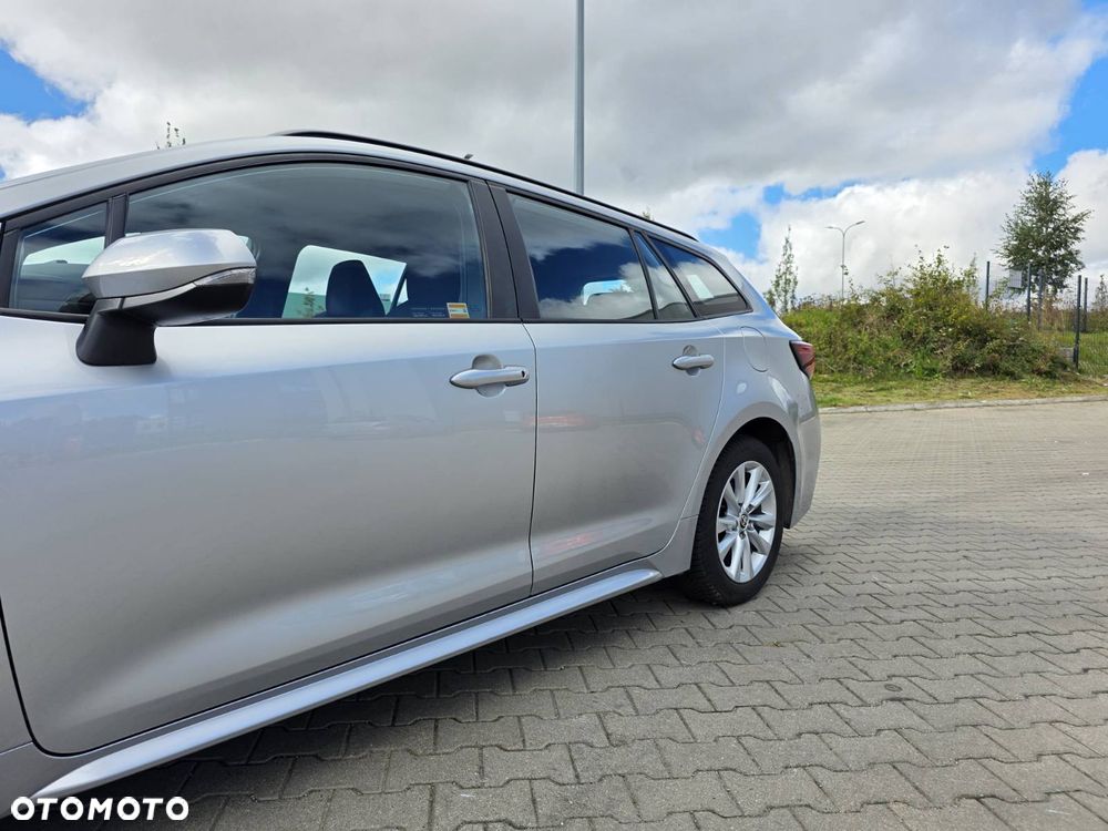 Toyota Corolla 1.8 Hybrid Comfort - 7
