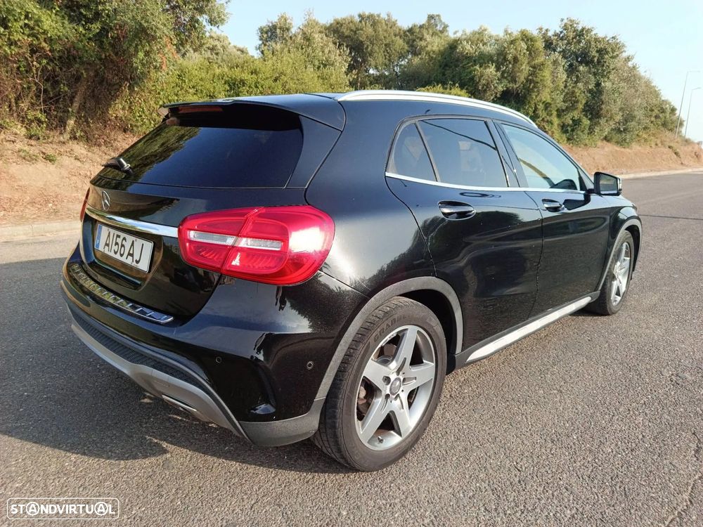 Mercedes-Benz GLA 200 d AMG Line - 6