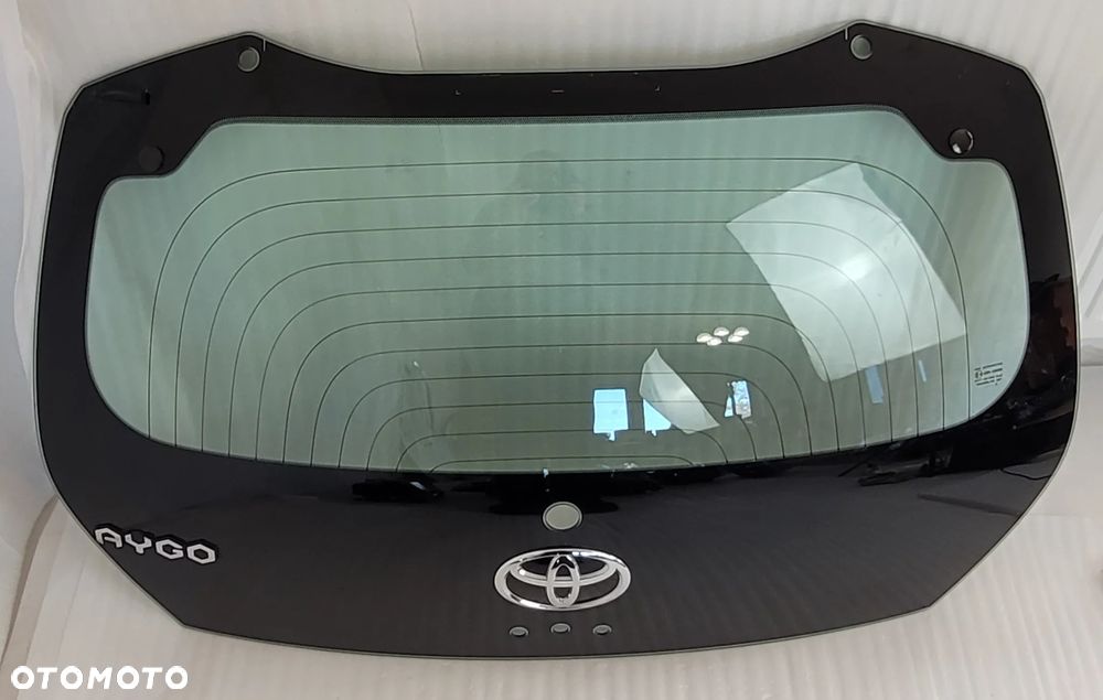 KLAPA BAGAŻNIKA SZYBA TYLNA TOYOTA AYGO II 2014-2022 - 4