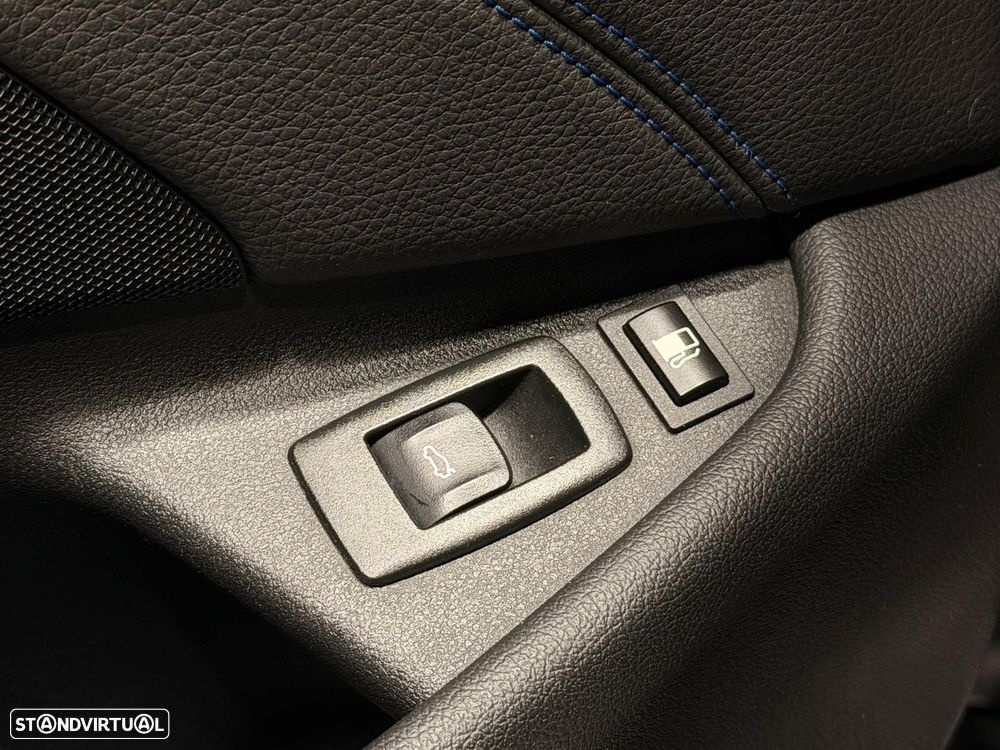 BMW 530 e Pack Desportivo M - 39