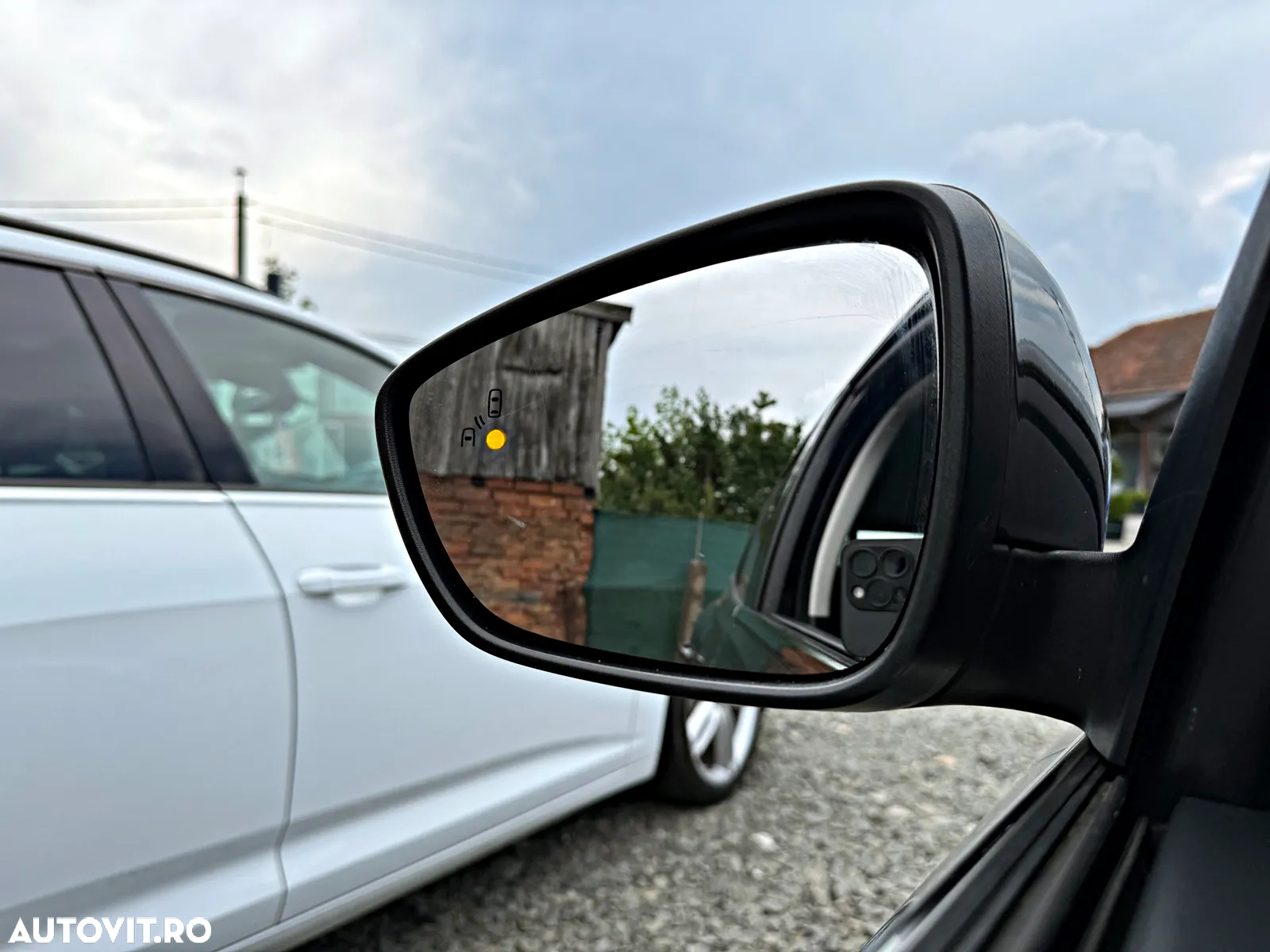 Ford Focus 2.0 EcoBlue Start-Stopp-System Aut. TITANIUM - 22