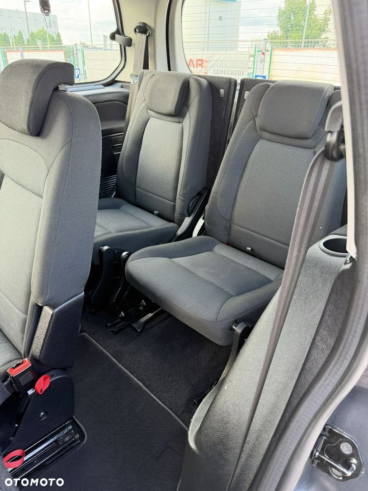 Ford Galaxy - 14