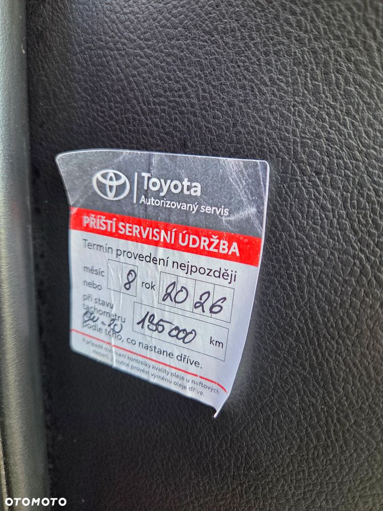 Toyota Auris 1.6 Selection - 21