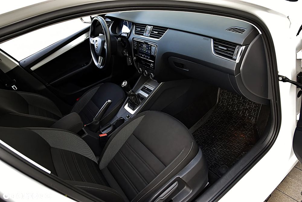 Skoda Octavia 1.6 TDI Ambition - 15