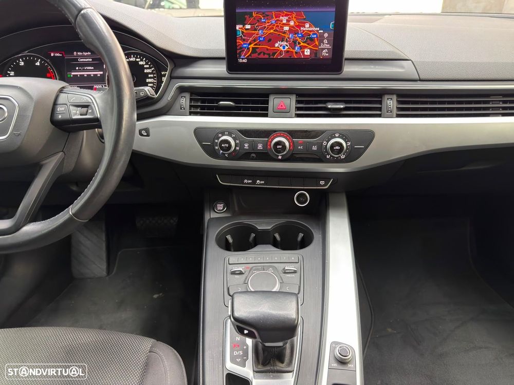 Audi A4 Avant 35 TDI S tronic - 28