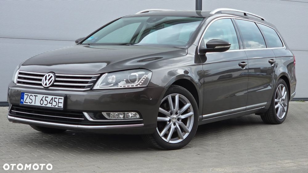 Volkswagen Passat Variant 2.0 TDI 4Motion DSG BlueMotion Tech Highline - 13
