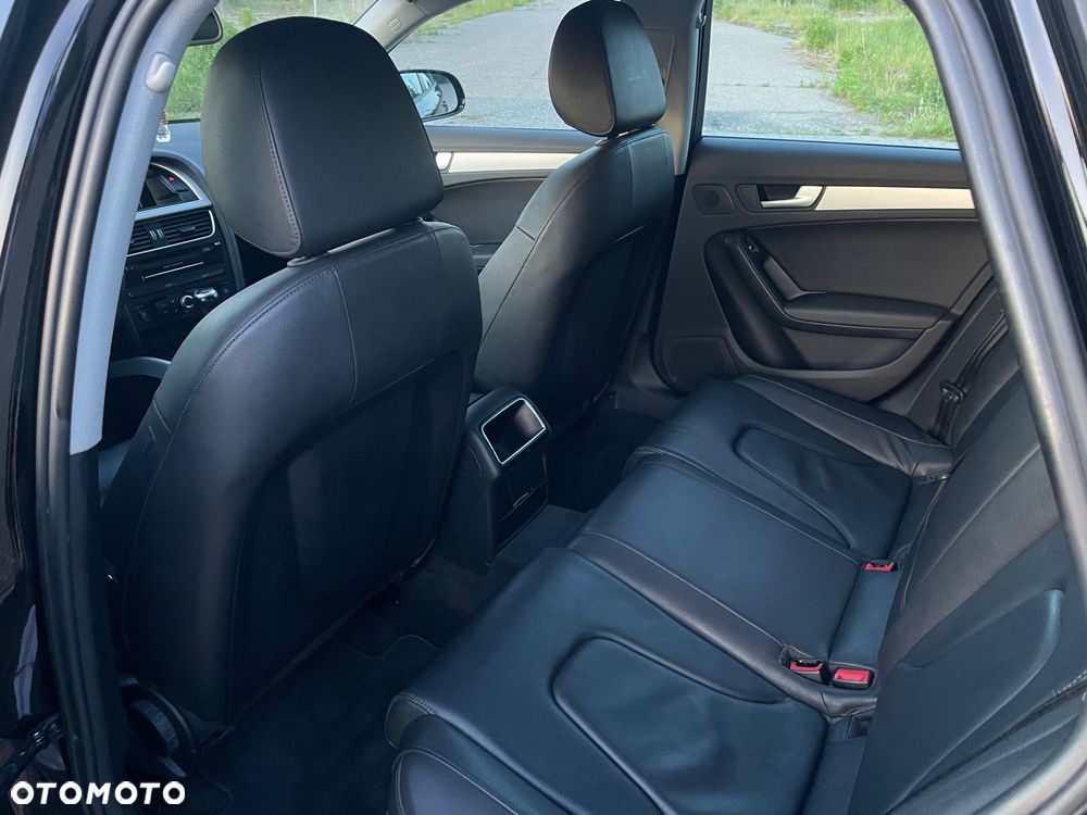 Audi A4 Avant 2.0 TDI ultra - 13
