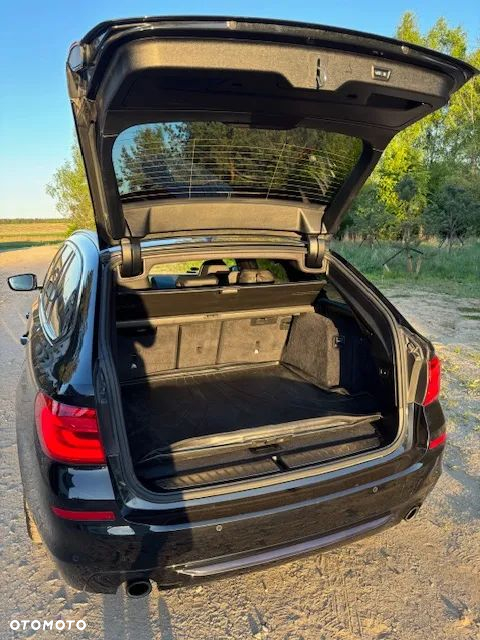 BMW Seria 5 520d Luxury Line sport - 12