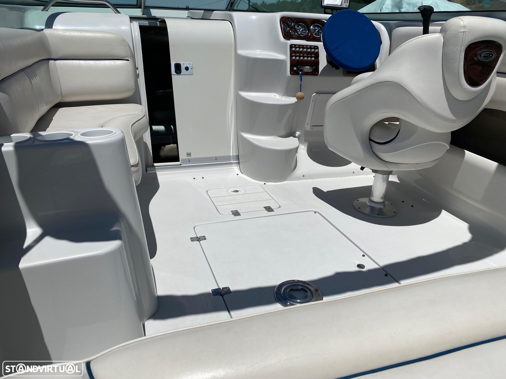 Crownline 235 CCR - 14