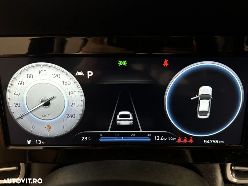 Hyundai Elantra - 11