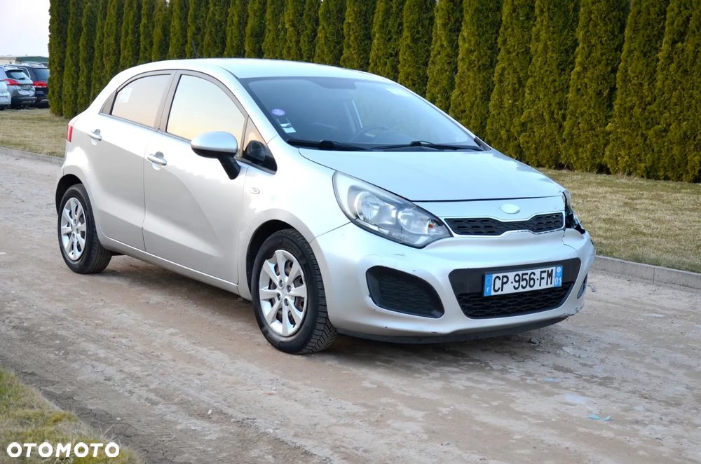 Kia Rio 1.2 Attract - 7