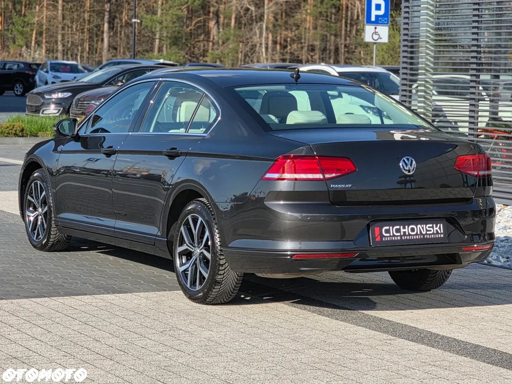 Volkswagen Passat 1.5 TSI EVO Highline DSG - 11