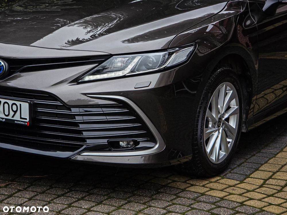 Toyota Camry 2.5 Hybrid Comfort CVT - 4