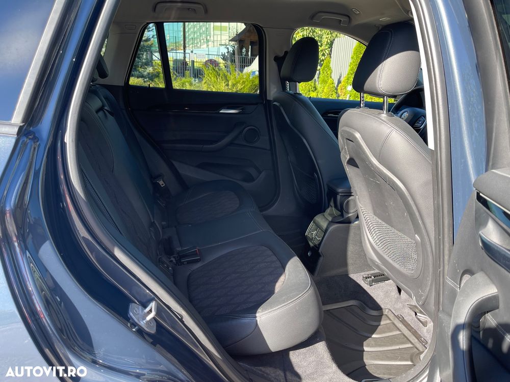 BMW X1 - 13