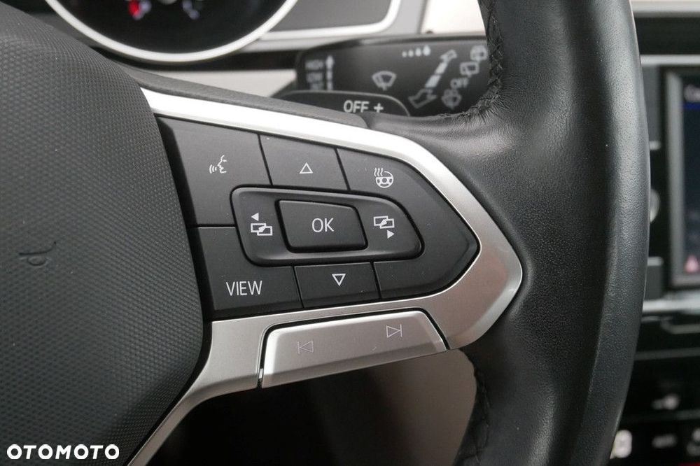 Volkswagen Passat Variant - 25