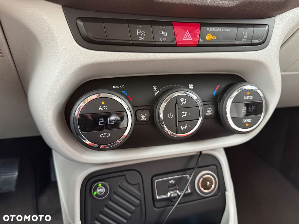 Jeep Renegade 1.4 MultiAir Limited - 16