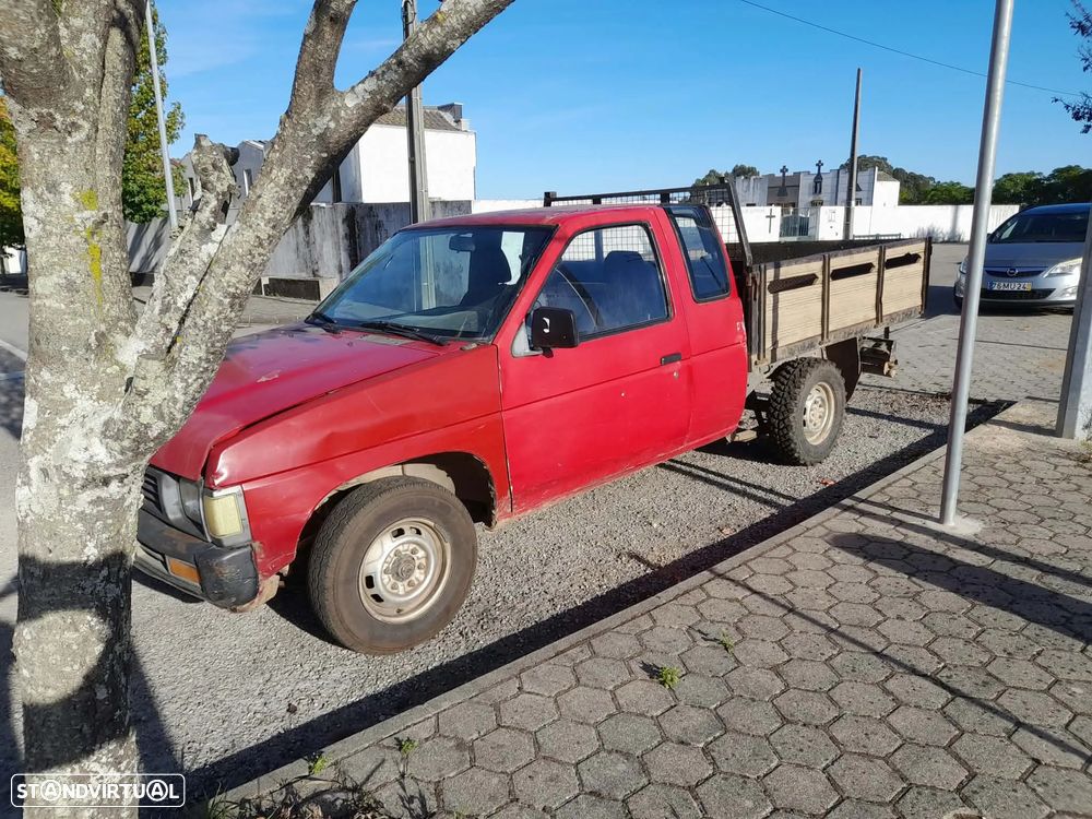 Nissan Pick Up - 9