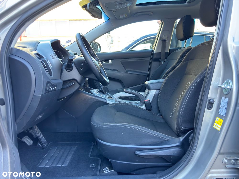 Kia Sportage - 16