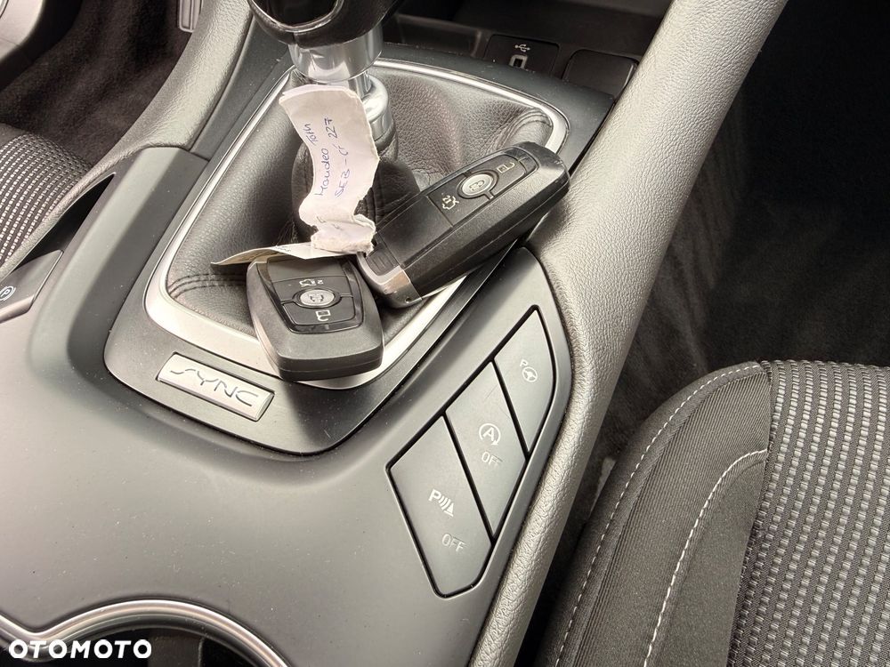 Ford Mondeo 1.5 EcoBoost STart-Stopp Titanium - 22