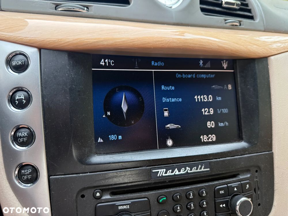 Maserati GranCabrio - 12